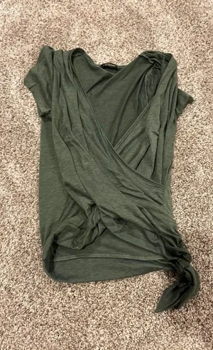 Colette Top Green Size M thumbnail 1