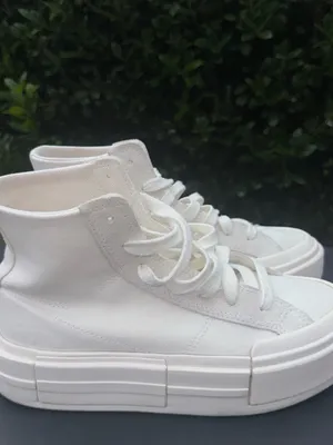 Converse Chuck Taylor All Star Cruise High 'Egret' Women’s Size 7.5 Men Size 6 thumbnail 4