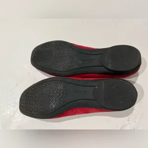 Clarks Red Women's Suede Ballet Flats Size 6 thumbnail 3
