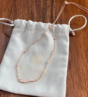 NEW Kendra Scott Kim Pendant Necklace Caterpillar Gold Layering Necklace NWOT thumbnail 1