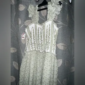Sim & Sam Jumpsuit Medium Floral Smocked Forest Fairy Boho Cottagecore Sim & Sam thumbnail 3