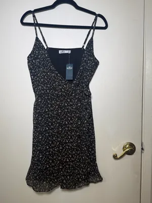 Hollister Black Floral Slip Dress with Pink and Cream Blossoms Small NWT thumbnail 3
