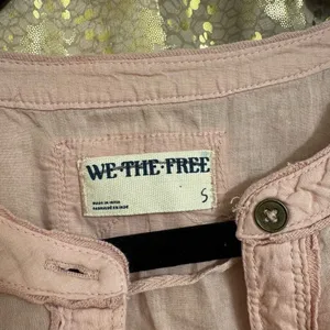 Free People We The Free Blush Pink Sophia Button Down Blouse Small NWOT thumbnail 4