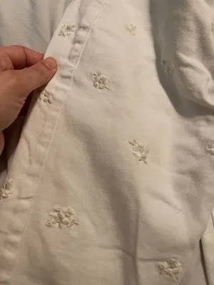 Abercrombie Flower Skinny High-Rise Embroidered Jeans thumbnail 2