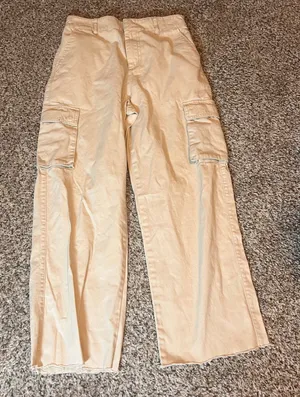 Forever 21 Cargo Pants‎ Womens S Tan Crop Wide Leg Raw Hem Utility thumbnail 1