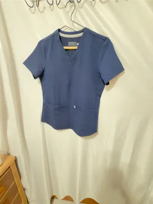 Fabletics Navy Scrub Top Size XXS New! thumbnail 4