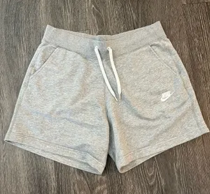 Nike Shorts thumbnail 1