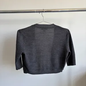 Y2K New York & Company Cropped Shrug Sweater Cozy Cardigan S Coquette Babydoll thumbnail 3