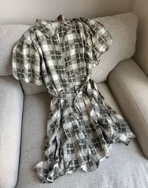 Puff sleeve plaid dress thumbnail 1