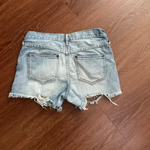 Free People Denim Shorts Distressed Cut-Off 26 thumbnail 3