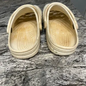 CROCS Cream Sandals with Ventilation and Pivoting Heel Strap thumbnail 4