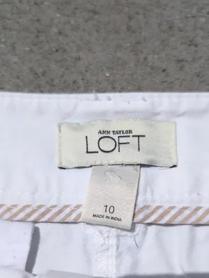 LOFT White Chino Shorts | Loft Size 10 White Shorts 6in Inseam thumbnail 3