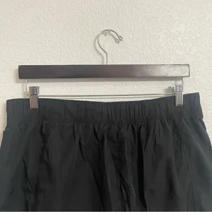 Aerie Offline Womens Shorts Athletic Black Mixed Media Pockets Size Large thumbnail 4