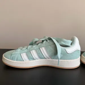 Adidas Womens 8 Campus 00s Shoes Ash Green White JQ5752 Casual Sneakers thumbnail 5