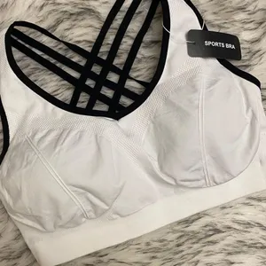 NWT Medium Support Strappy Padded Wirefree Racerback Sportsbra thumbnail 3