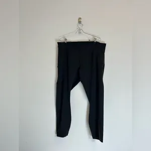 Lululemon Instill High-Rise Tight 25" in Black size 18 thumbnail 2