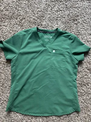 Fabletics Scrub Set thumbnail 2