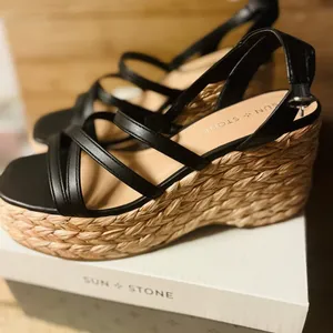 New with Box Stone & Sun Finnickk Strappy Espadrille Wedge Sandals. Size 7.5 thumbnail 4