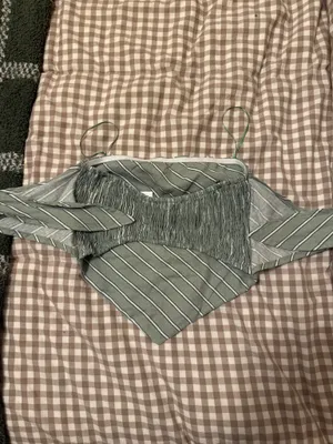 ZARA Top Crop thumbnail 3