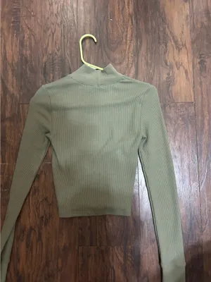 American Eagle Green Turtleneck Long Sleeve thumbnail 2