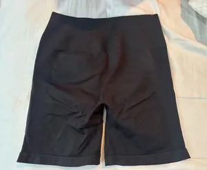 Aurola Amazon Shorts thumbnail 1