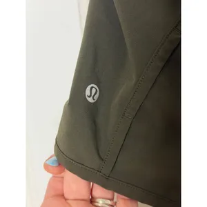 Lululemon Run Times Short 4-way Stretch 4" Dark Olive Green Size 10 thumbnail 8