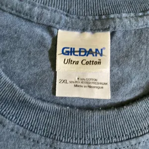Gildan Short Sleeve Tshirt Size 2XL Tee thumbnail 4