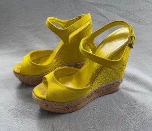 Gucci Microguccissima Yellow Suede Espadrille Platform Wedge Sandals 36.5 thumbnail 1