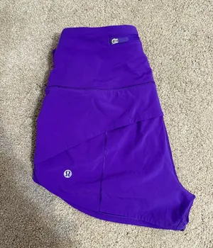 Lululemon Shorts 2.5" thumbnail 2
