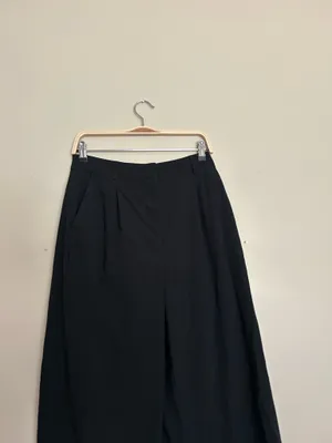 Old Navy high rise wide leg adjustable pants  thumbnail 2