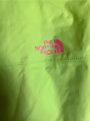 The North Face Women’s Resolve Plus Jacket Medium Yellow/Pink/Green thumbnail 11