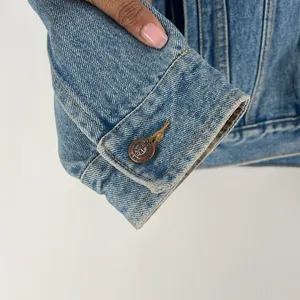 Hard Rock Cafe Singapore Medium Wash Blue Denim‎ Button Front Jacket thumbnail 8