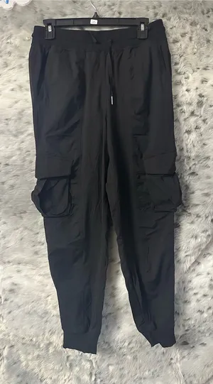 500. lululemon athletica Dance Studio Mid-Rise sz 6 thumbnail 1