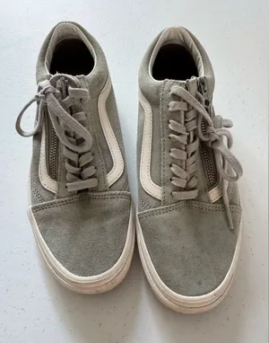 Vans‎ Women's Gray Suede Sneakers thumbnail 1