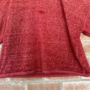 We The Free Chill Out Oversized Cold Shoulder Shirt Heathered Berry XS thumbnail 4
