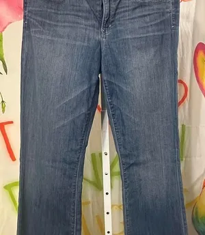 J46. Gap blue bootcut jeans Size 31" thumbnail 1