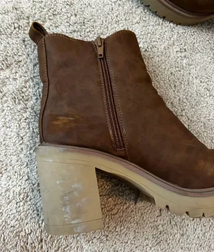Dolce Vita Ankle Booties Brown Size 8.5 thumbnail 3