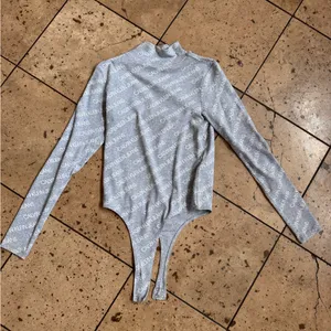 🌸Calvin Klein Grey Logo-Print Long Sleeve Bodysuit thumbnail 1