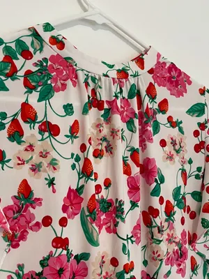 ANN TAYLOR Floral Mixed Media Ruffle Sleeve Tie Neck Shell Top White Strawberry thumbnail 15