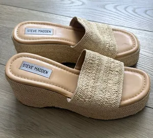 Steve Madden Sandals Platform thumbnail 1