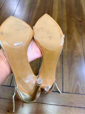 Anne Michelle Gold Metallic Pointed Toe Ankle Strap Stiletto Heels Size 7.5 thumbnail 8