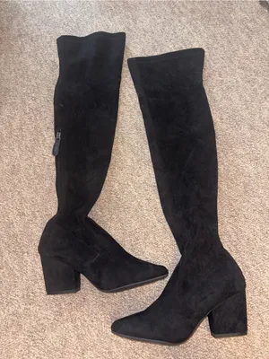 Classic Black Over-The-Knee Block Heel Boots thumbnail 1