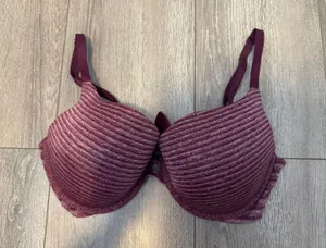 Victoria's Secret Perfect Shape Bra thumbnail 1