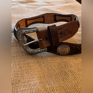 Justin Boots Brown Tooled Cowhide Leather Concho Coin Belt Silver Buckle western 32 in thumbnail 16