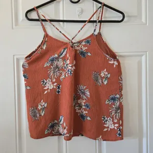 LE LIS Women Sz Small Floral Criss Cross Flowy Tank Top Blouse Boho Made In USA thumbnail 2