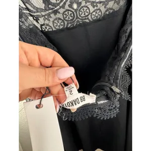 NWT BB Dakota Black Lace Trim Off Shoulder Cocktail Dress Size 2 Dark Fi‎ thumbnail 4
