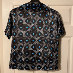 90s VS short sleeve button down pj shirt thumbnail 2