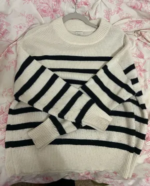 Target striped sweater thumbnail 1