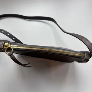 Madewell The Simple Crossbody Leather Bag Small Rectangle Purse Distressed Blue‎ thumbnail 5
