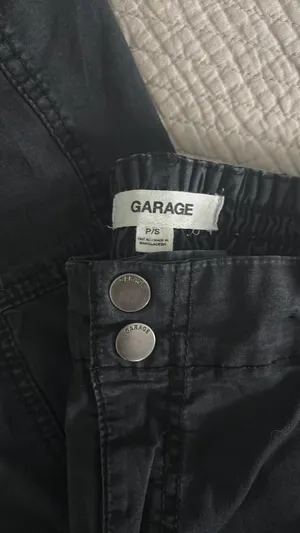 Garage black pants thumbnail 4
